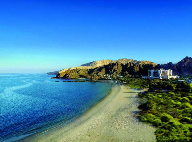 0030_Hotel Al Bustan Palace_ Ritz-Carlton_Oman_Schoene Aussichten Touristik_Exterior view - day